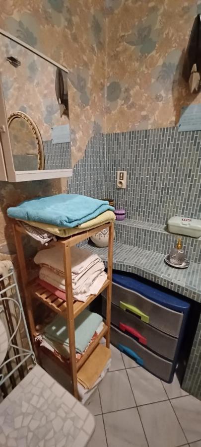 Chez Virginie - Chambre Du Bourg 루르드 외부 사진