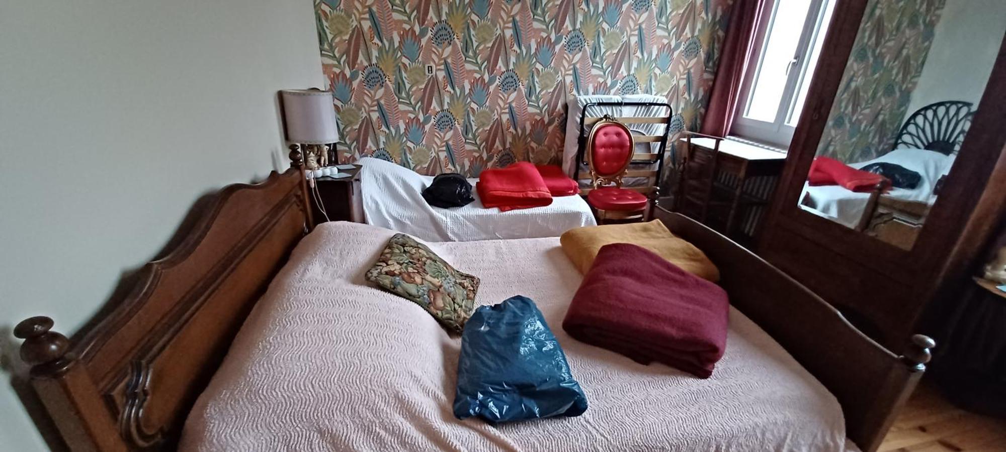 Chez Virginie - Chambre Du Bourg 루르드 외부 사진